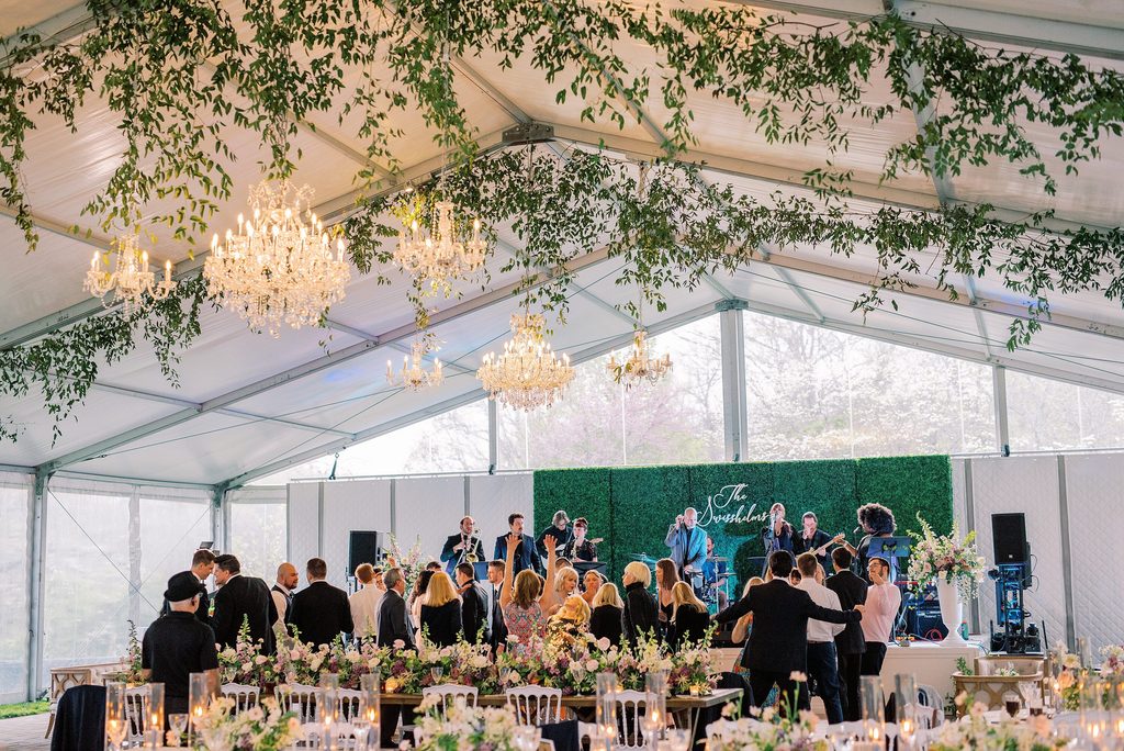 ohio-based destination wedding planner; wedding planning and design; cincinnati wedding planner; luxury wedding planner