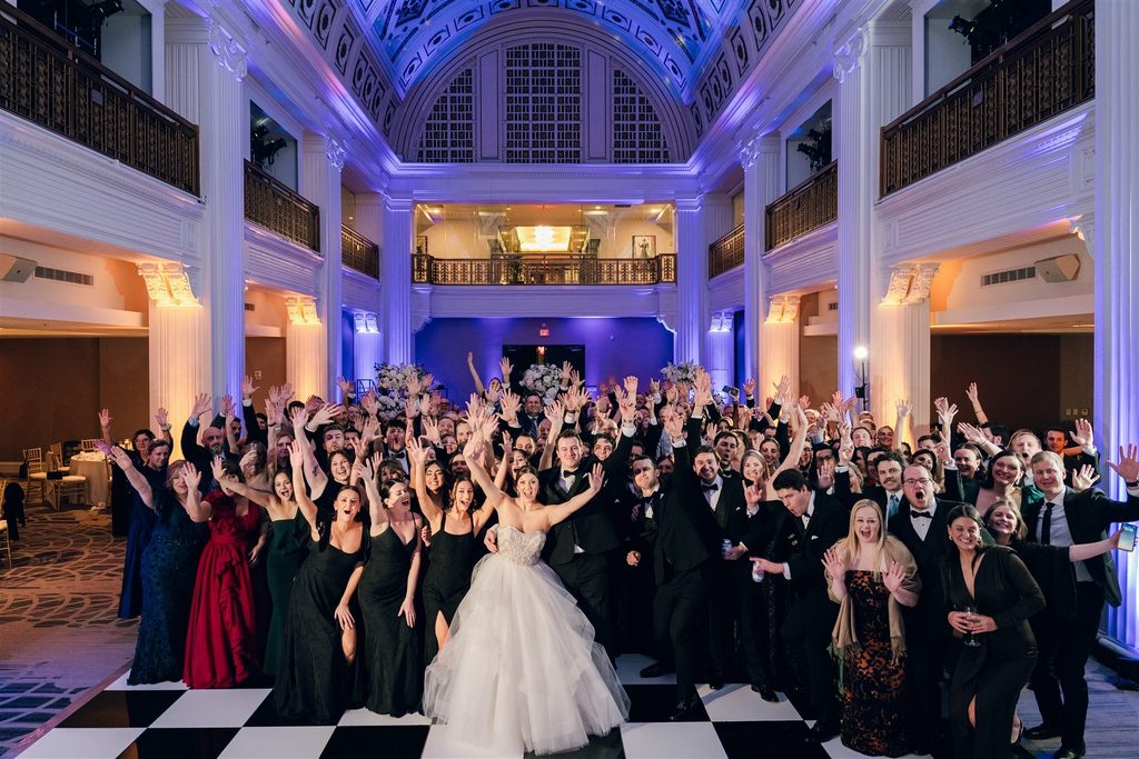 ohio-based destination wedding planner; wedding planning and design; cincinnati wedding planner; luxury wedding planner